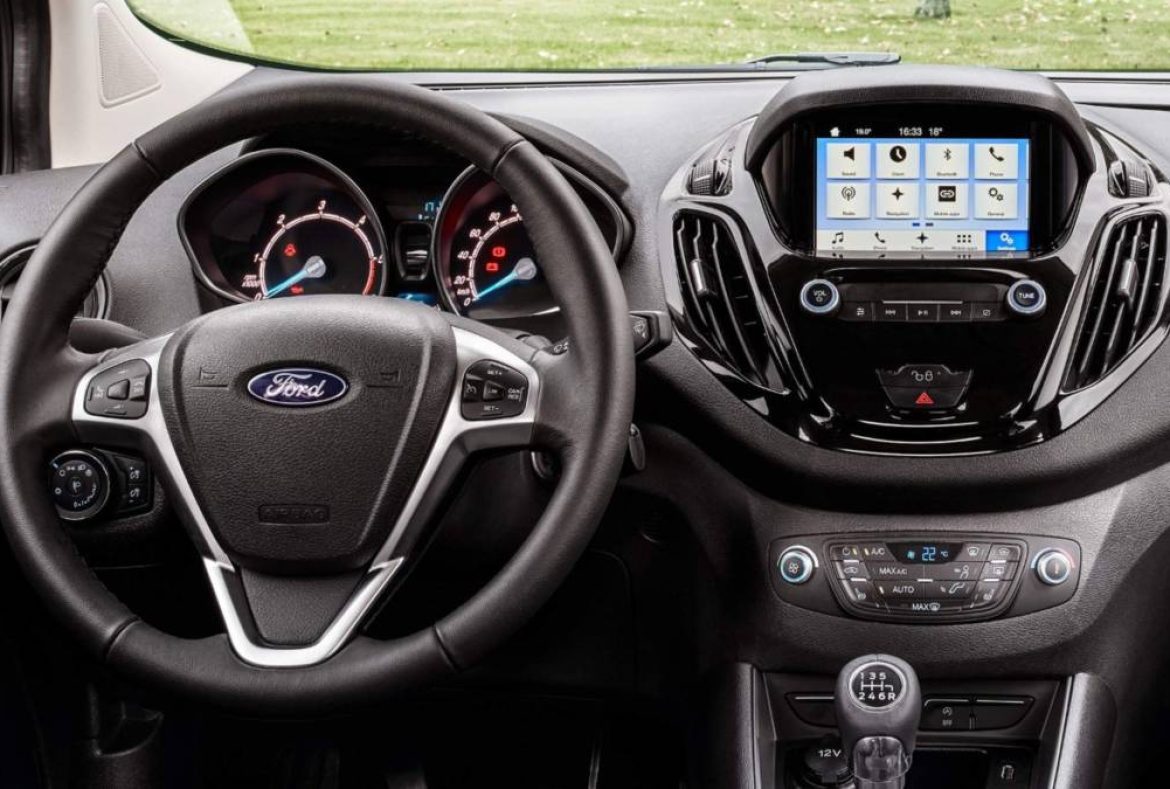 Ford Tourneo Courier, cruscotto - 14