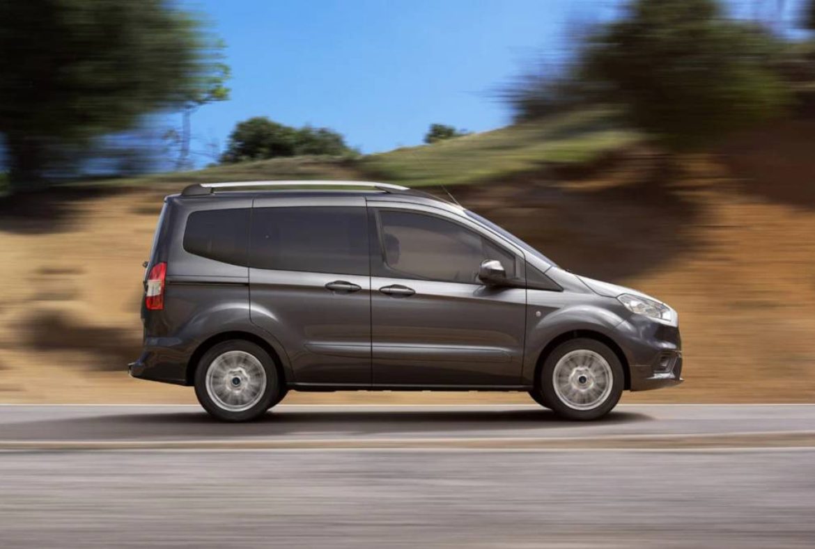 Ford Tourneo Courier, laterale - 11