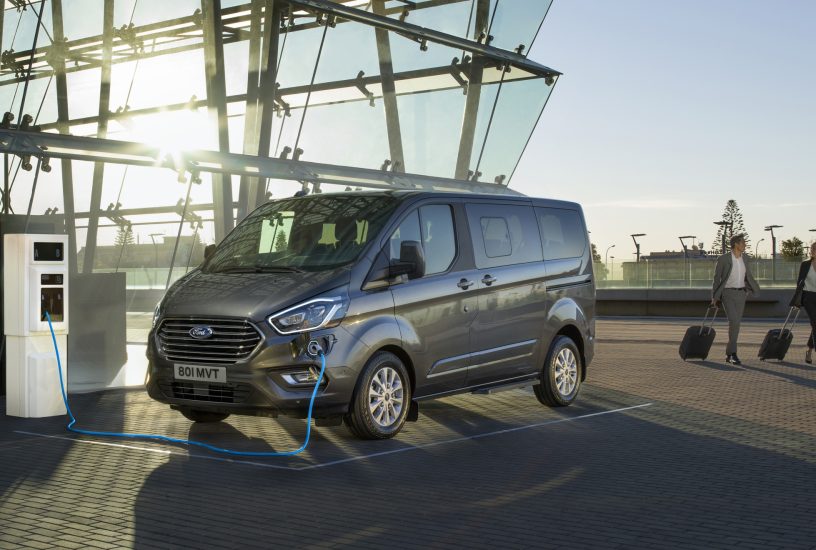 Transit Family Drive 2019: Tourneo Custom PHEV