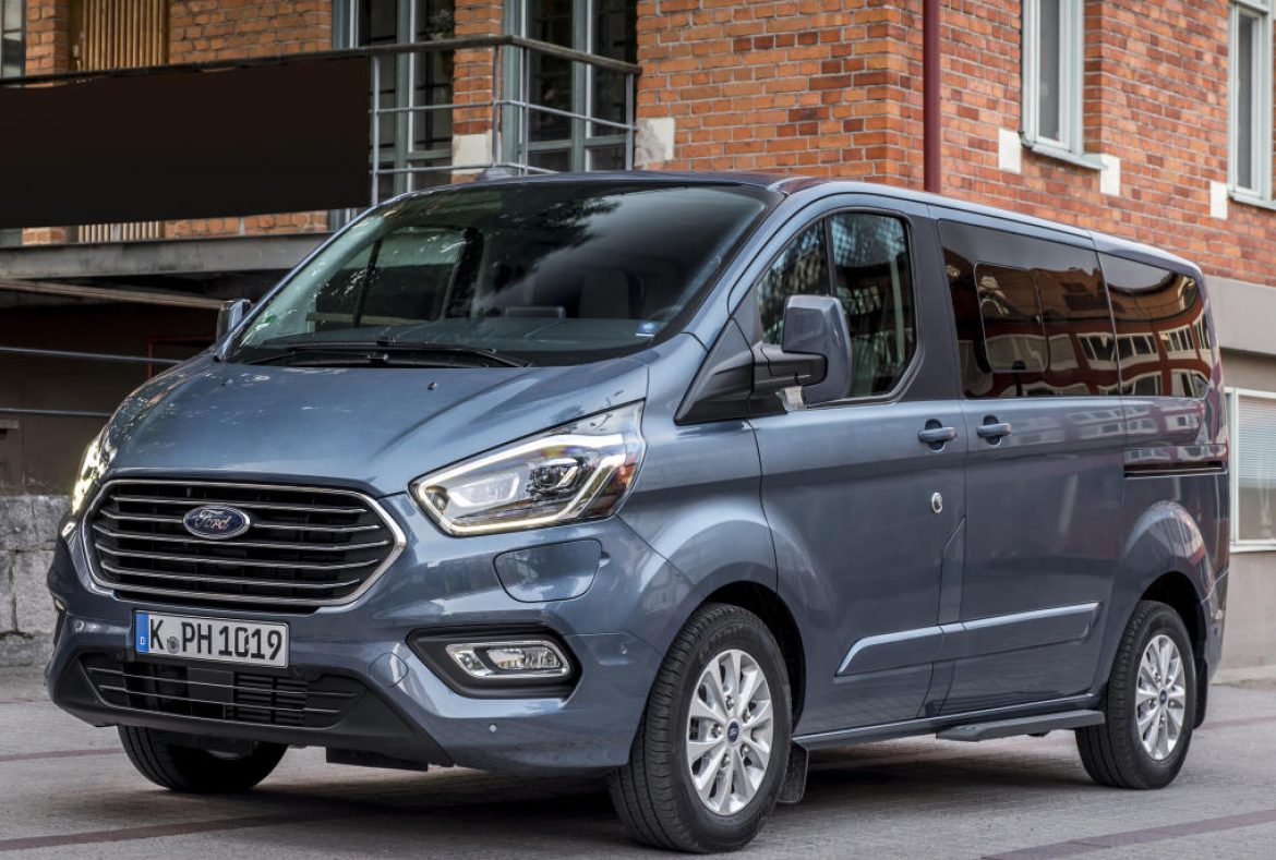 Ford Tourneo Custom Phev -9