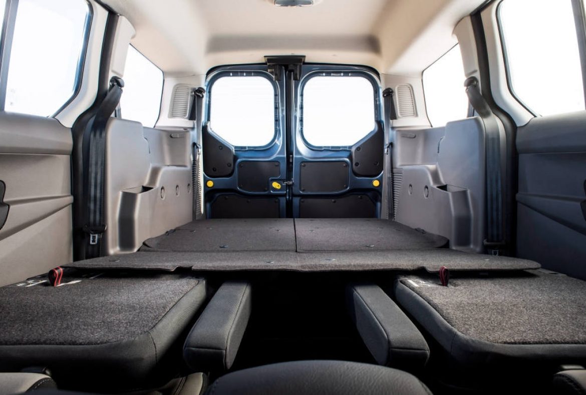 Ford Transit Connect Combi foto di interni ed esterni Mezzi Commerciali