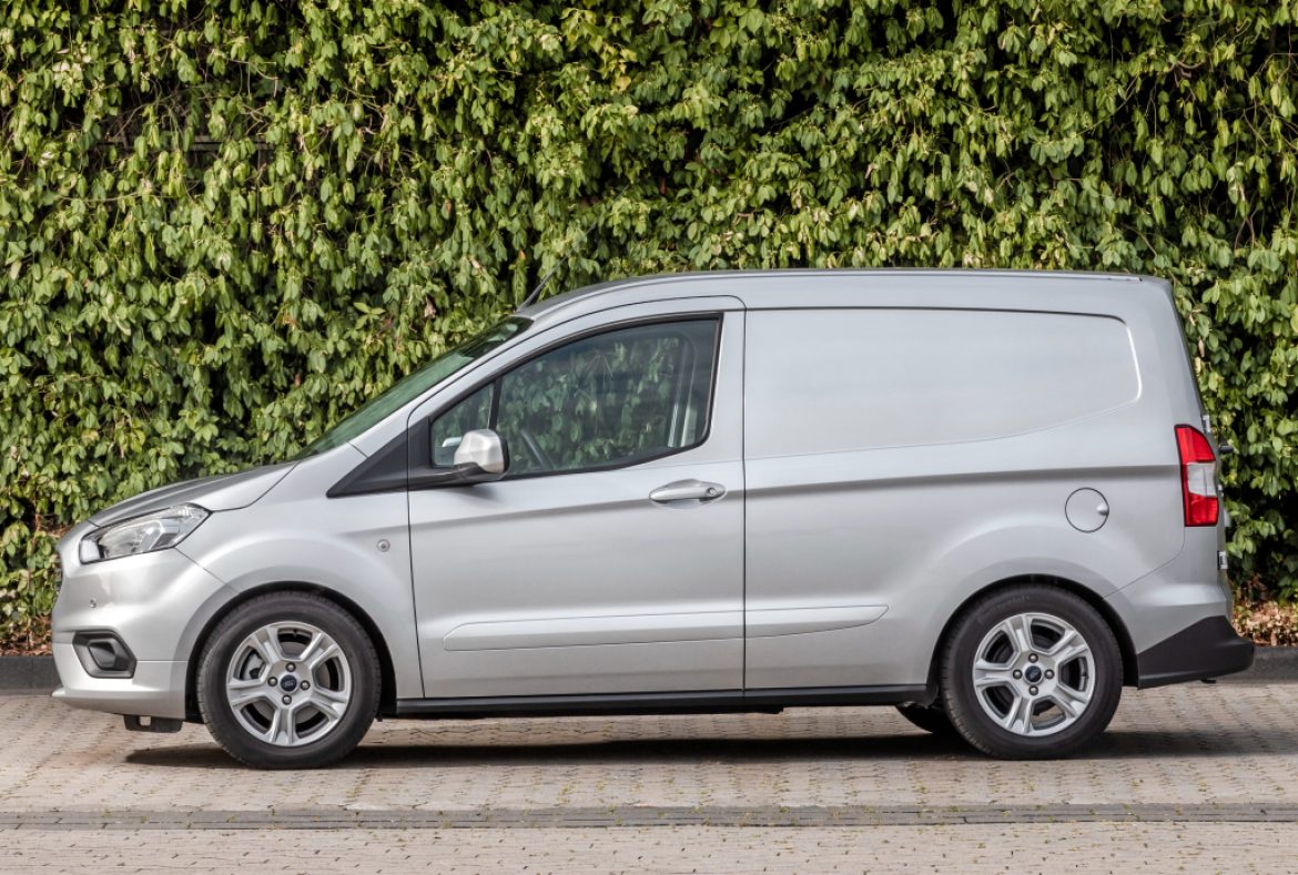 Ford Transit Courier, laterale - 06