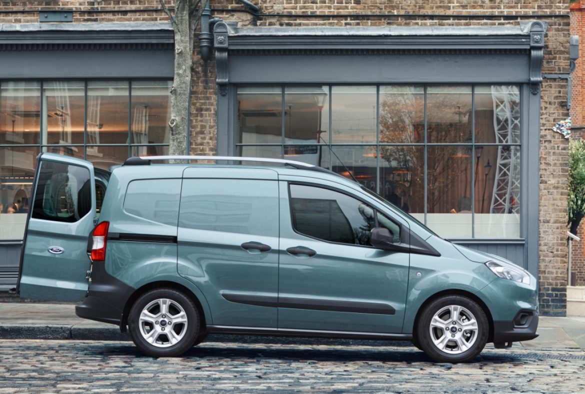 Ford Transit Courier, laterale - 08