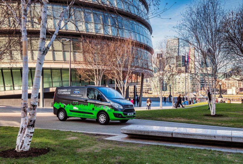 London Trials New Plug-in Hybrid Vans That Could Help to Deliver