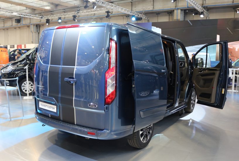Ford Transit Custom Transpotec 2019 tre quarti posteriore