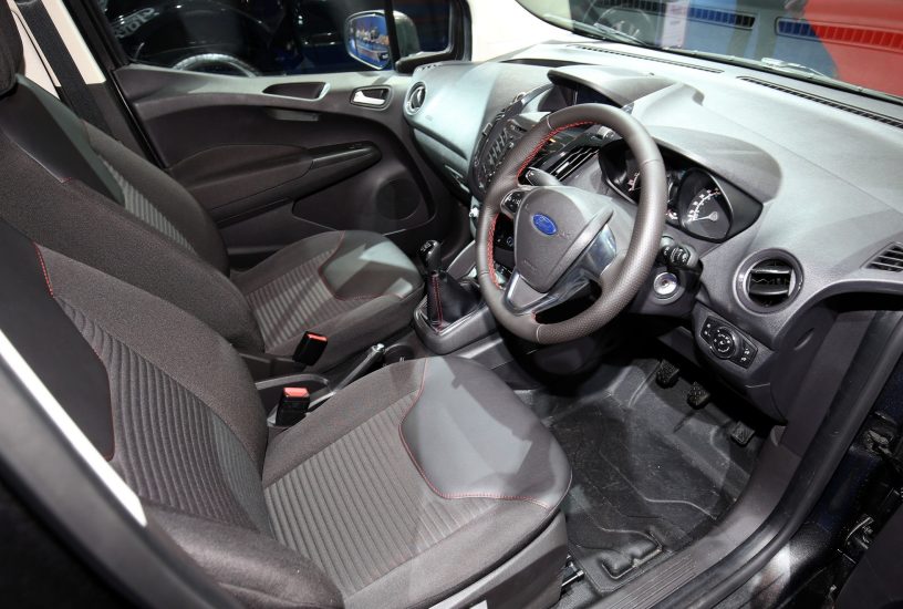 ford-transit-interni-birmingham-2017