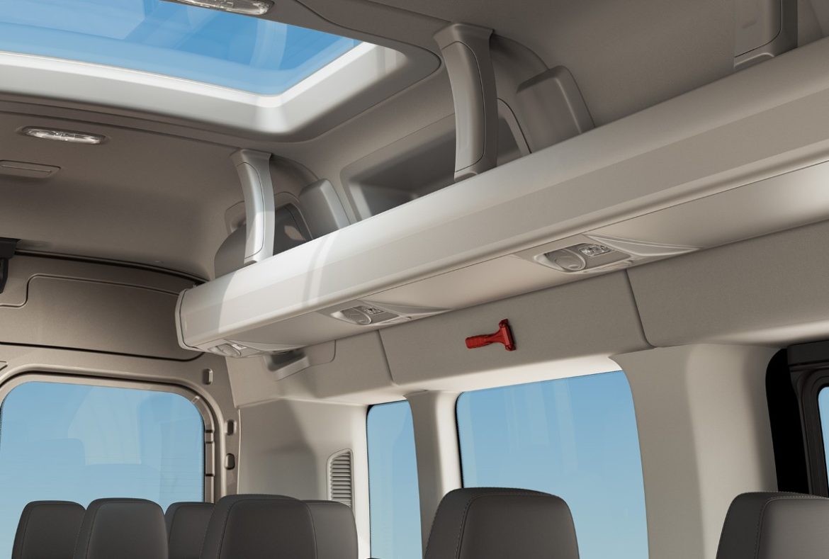 Ford Transit minibus interni vista - 03