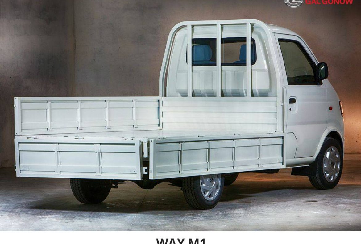 Gac Gonow Way M1,, tre quarti posteriore e sponde abbassate