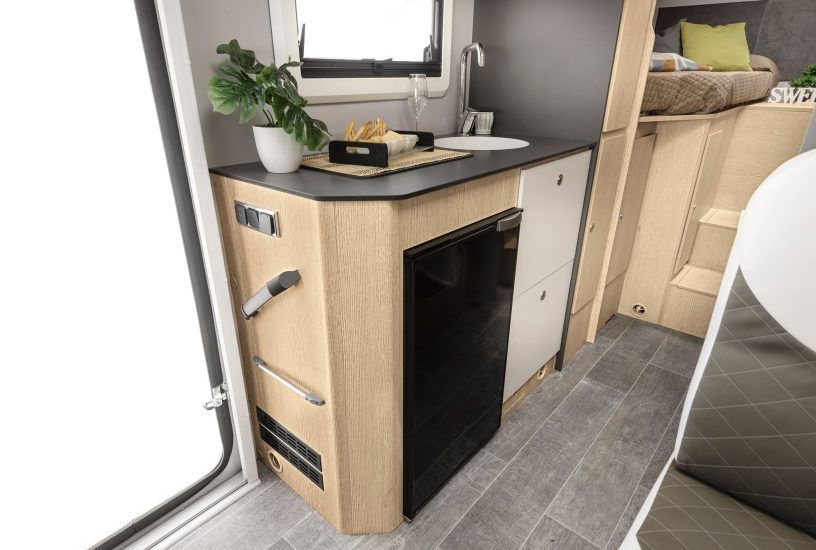 Giotticompact_interno_2