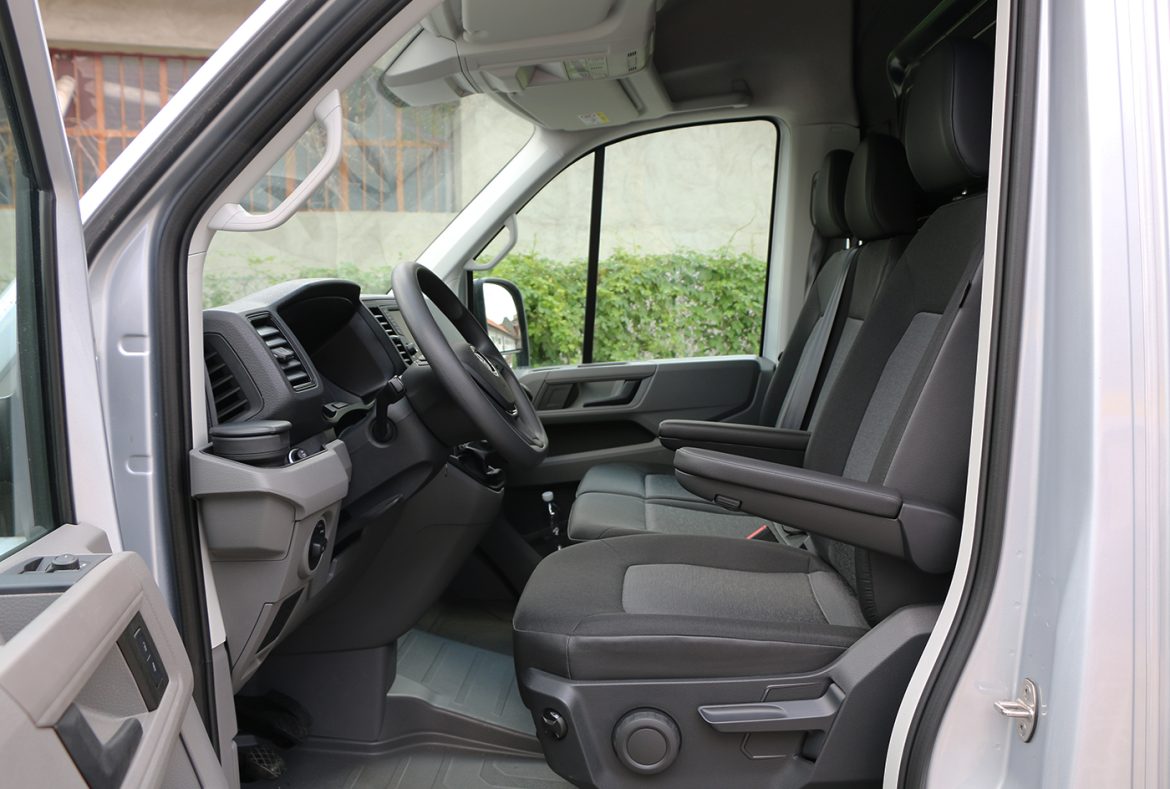 Volkswagen Crafter furgone, interni