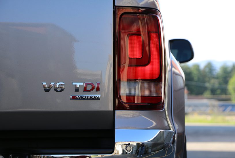 Volkswagen Amarok, dettaglio faro posteriore