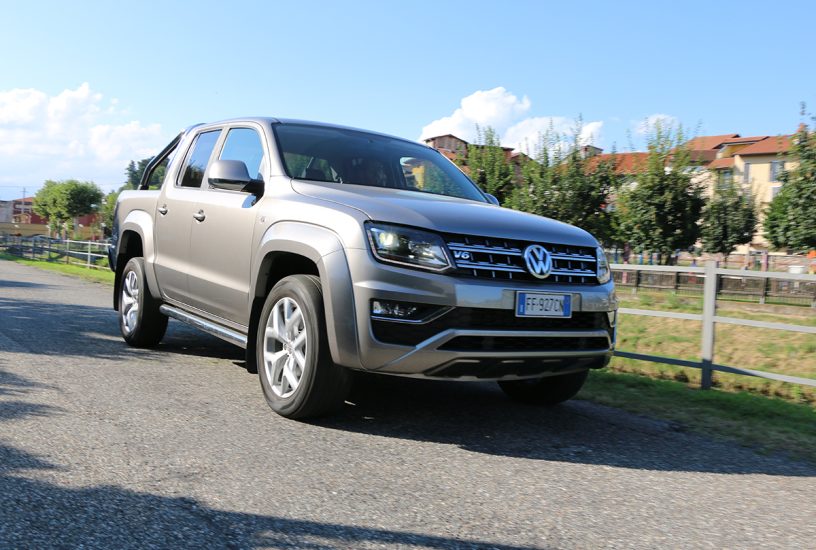 Volkswagen Amarok, tre quarti anteriore