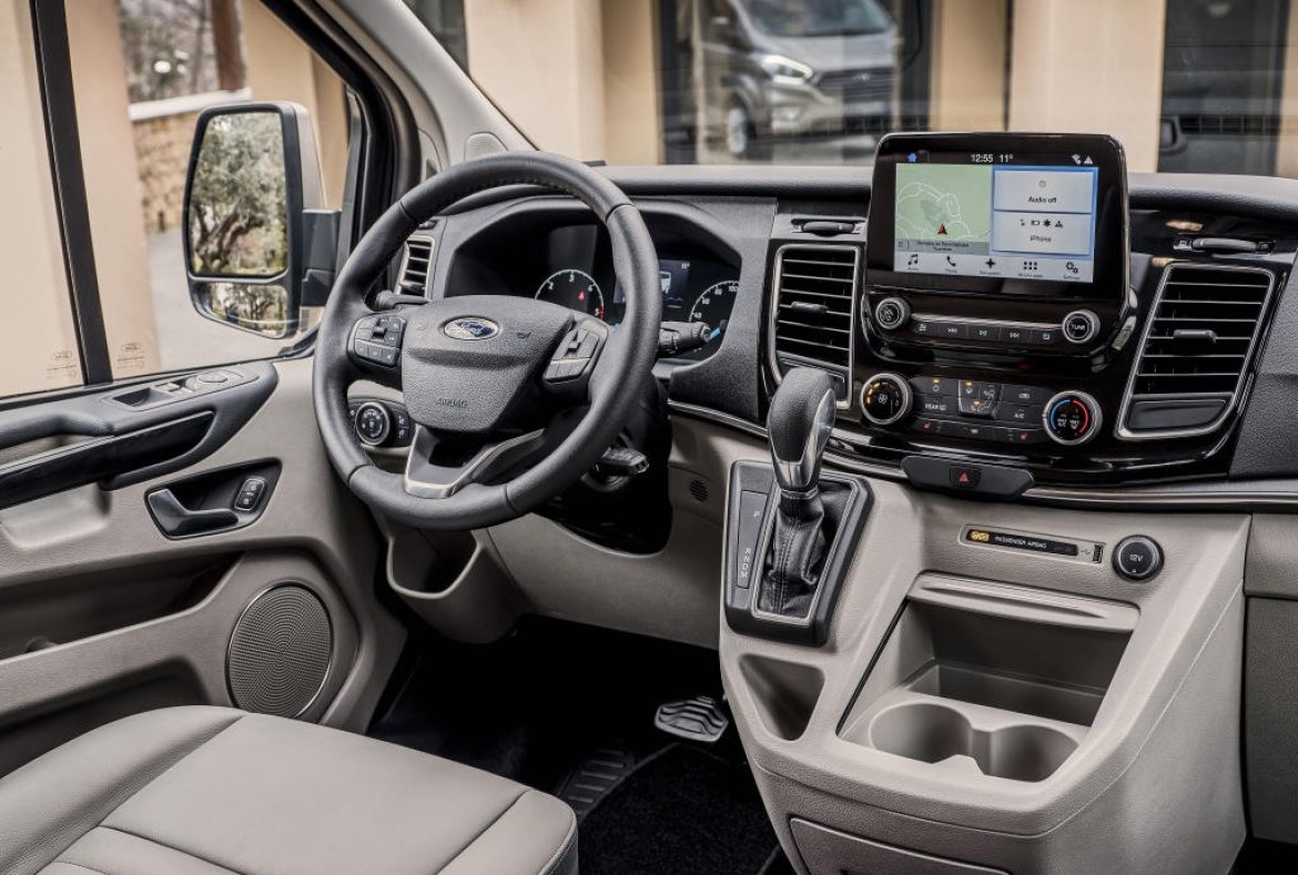 Interni Ford Tourneo Custom Lwb - 9