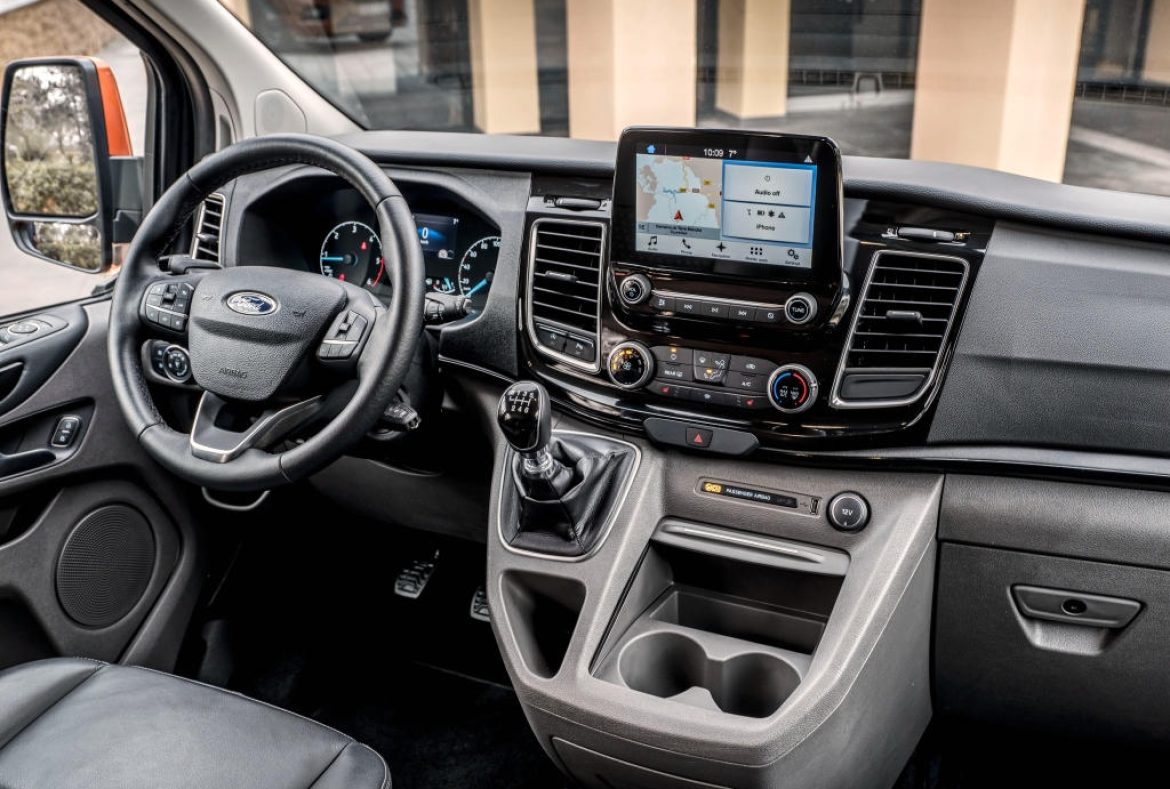 Interni Ford Tourneo Custom Sport - 3