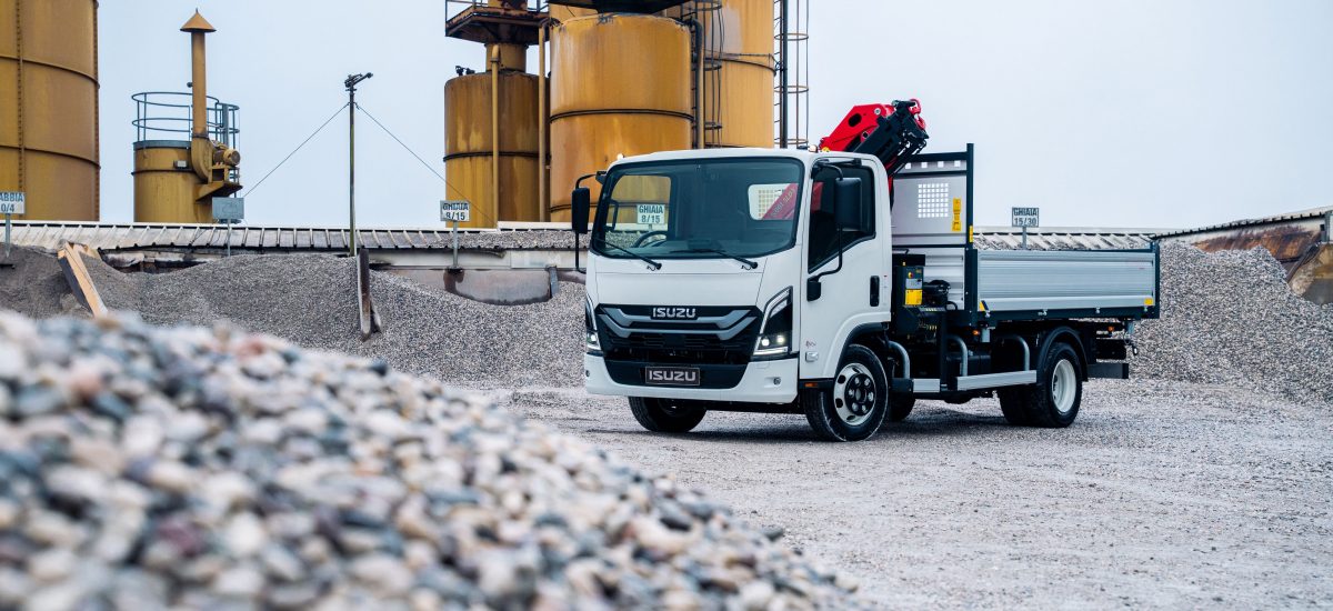 Isuzu_M30