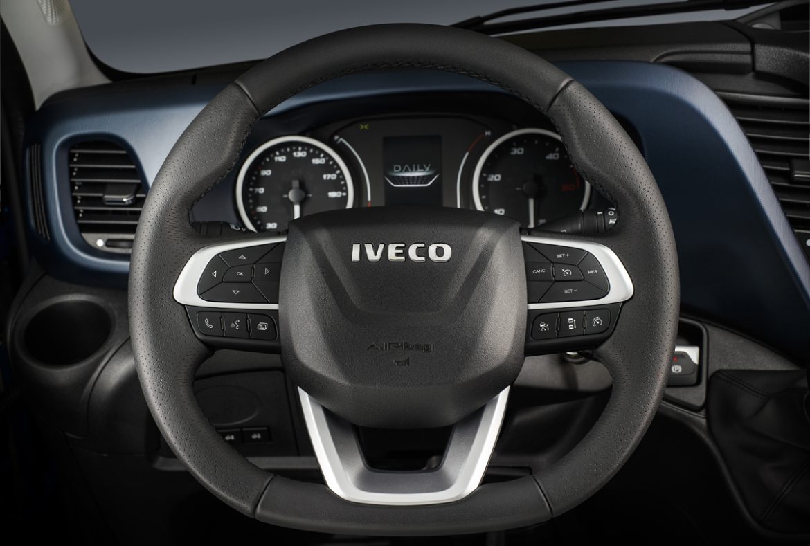 Iveco Daily, volante - 05