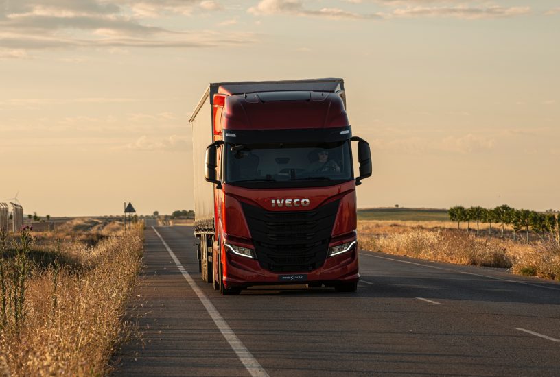 Iveco S-Way frontale