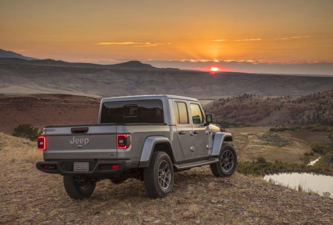 Jeep Gladiator Overland- 3