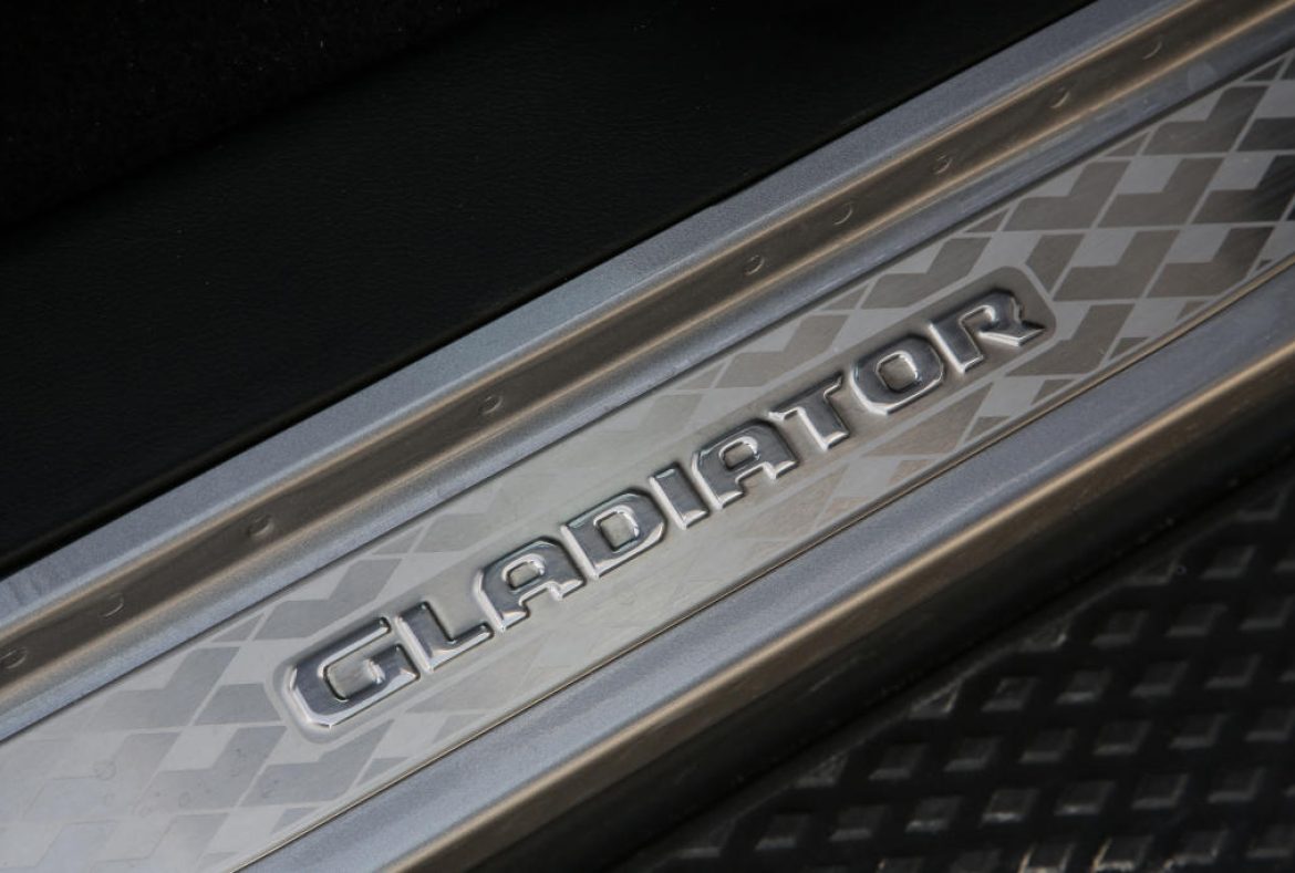 Jeep Gladiator Overland- 8