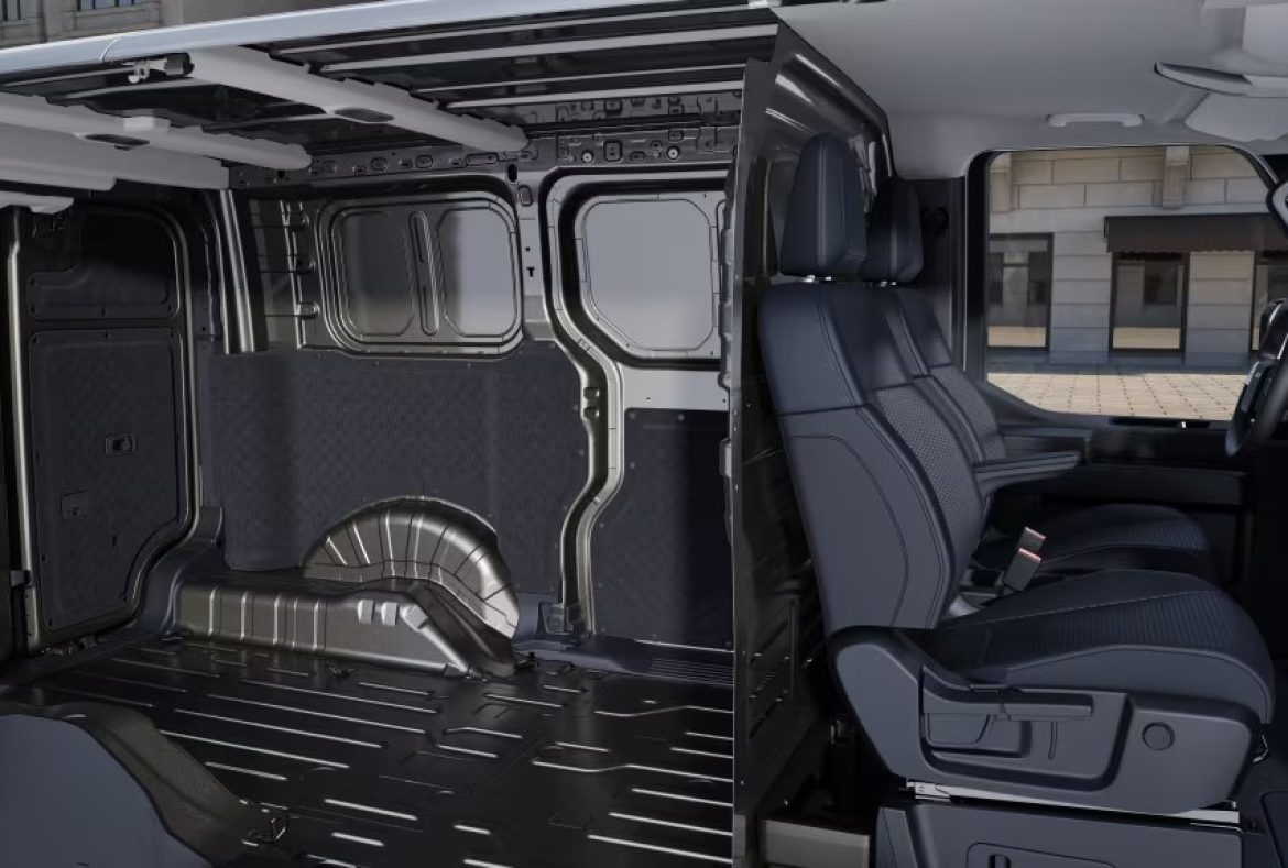 Kia PV5 Cargo panoramica struttura interna-02