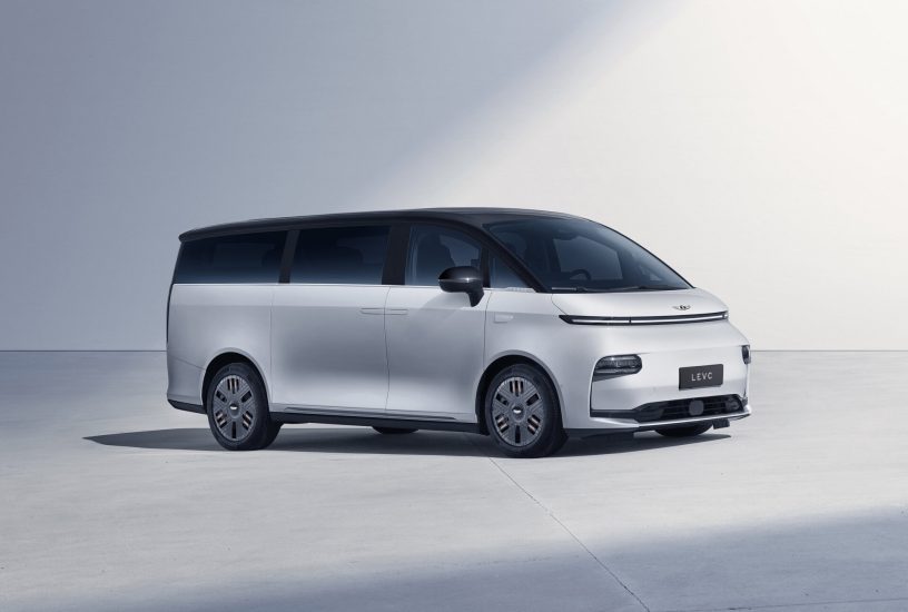 LEVC_L380_-1920x1368