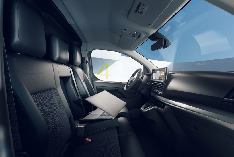 LaversatilitincontralostileilnuovoOpelVivaro (3)