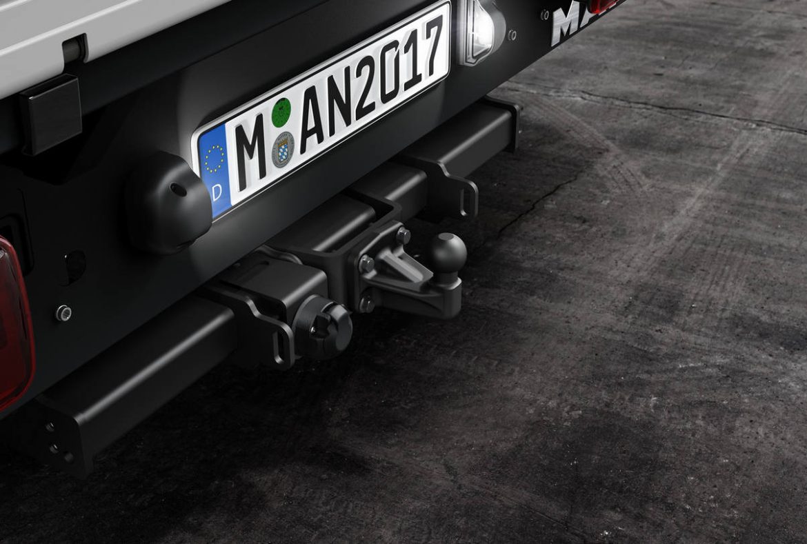 Man TGE cassone, dettaglio gancio traino - 05