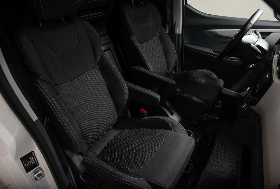 Maxus eDeliver 3, sedili ergonomici -17