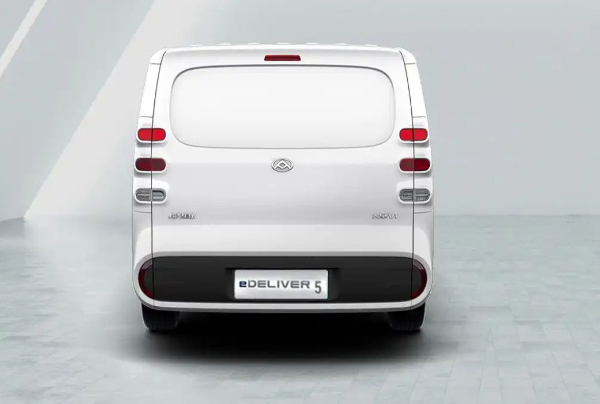 Maxus eDeliver 5 Elettrico posteriore -07