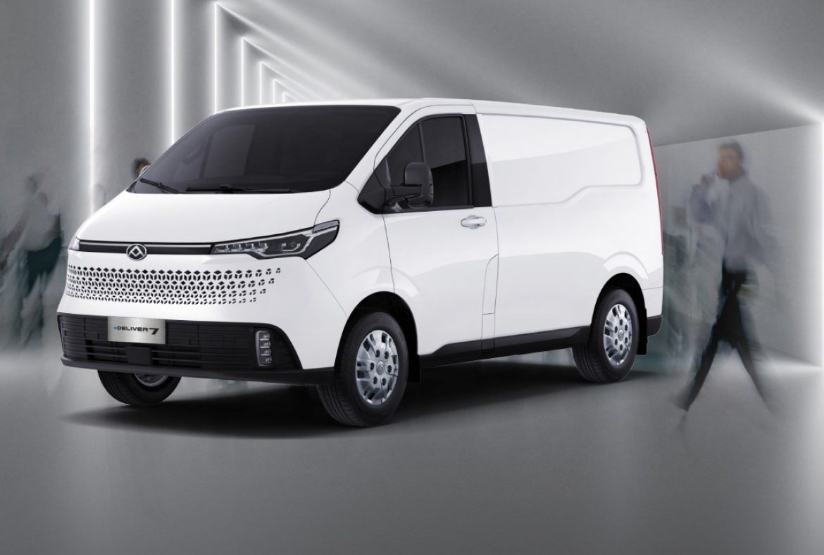 Maxus eDeliver 7 Elettrico tre quarti anteriore-01