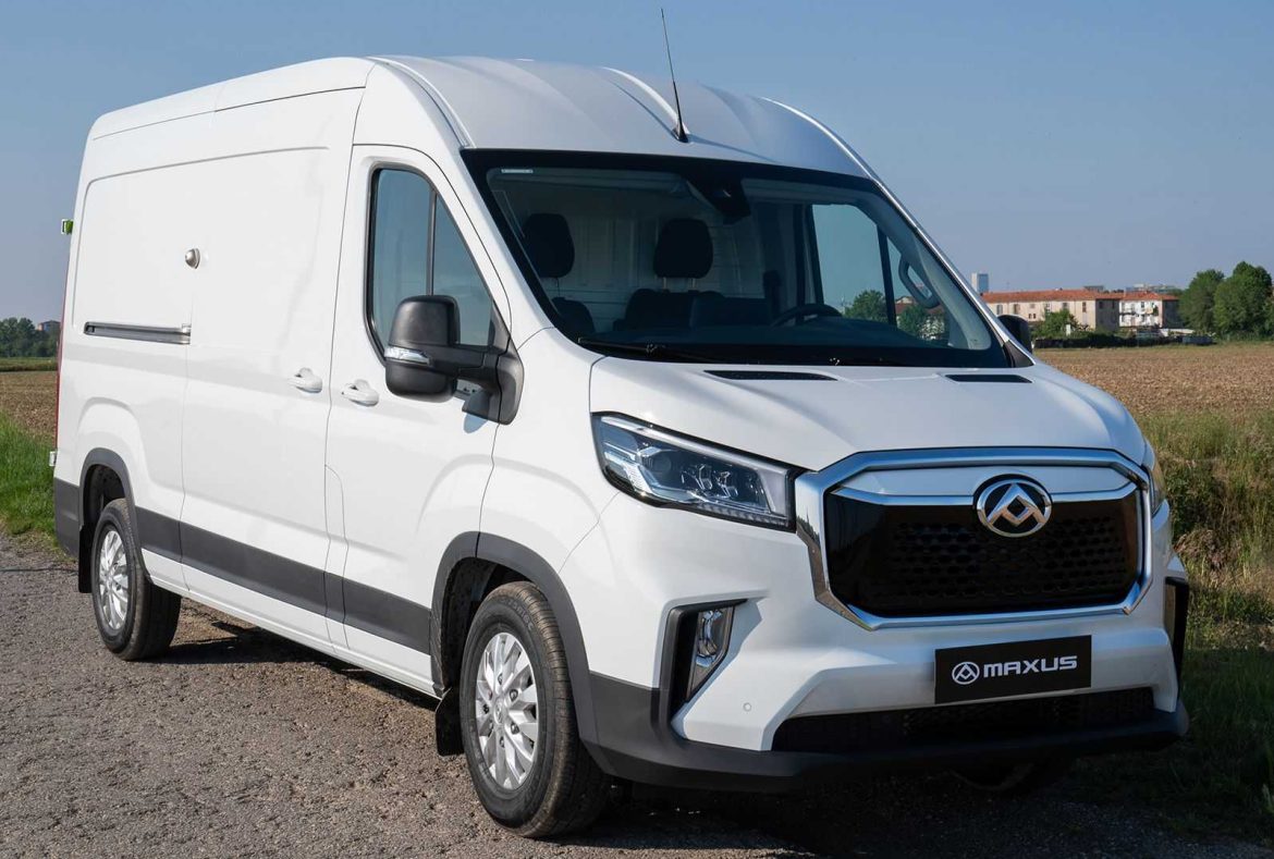 Maxus eDeliver 9, tre quarti anteriore -02
