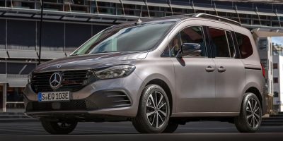 Compatto, premium ed elettrico, è il momento del Mercedes Benz EQT 2024