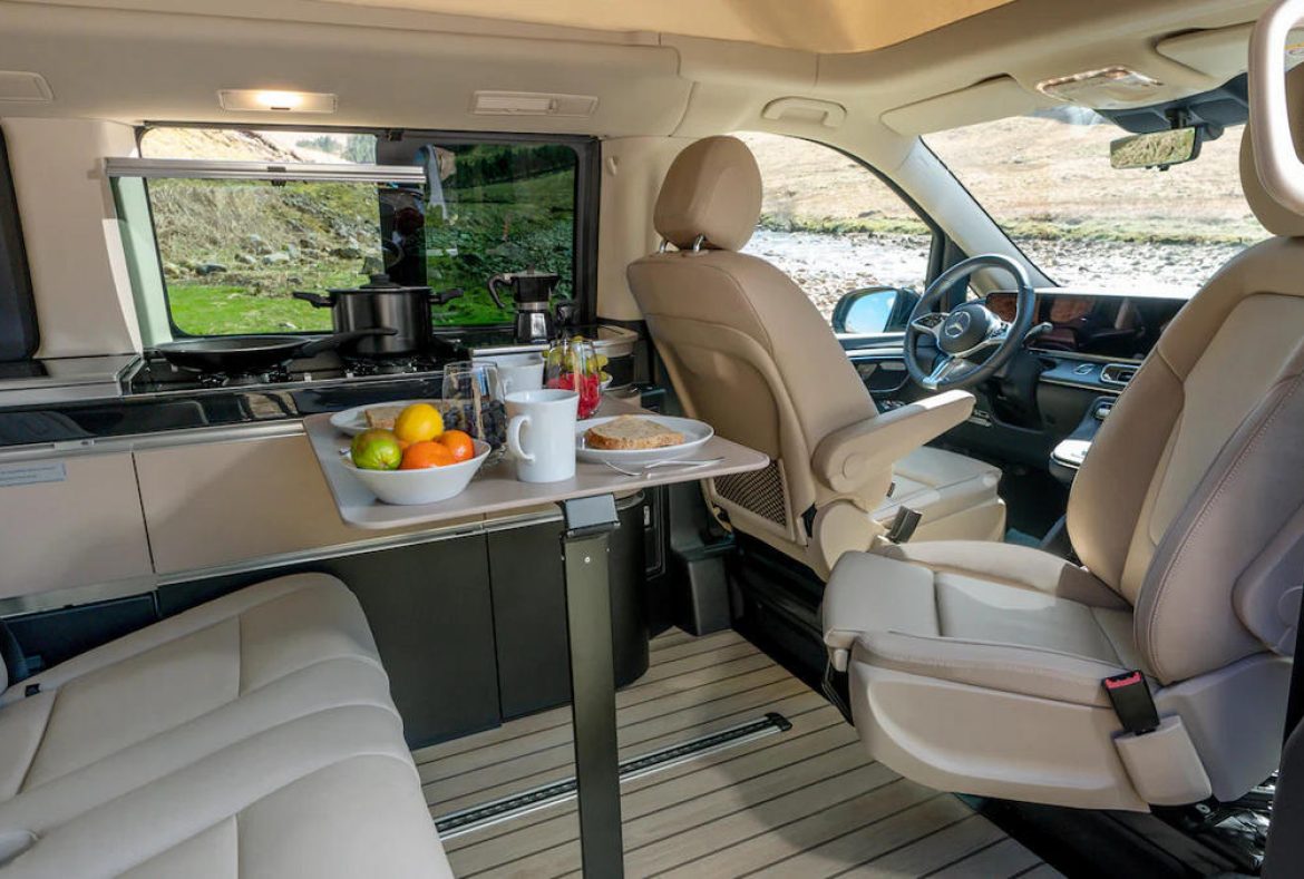 Mercedes Classe V Marco Polo, Sedili girevoli.