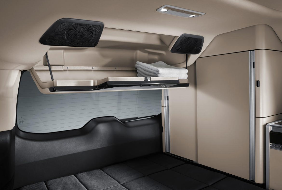 Mercedes Classe V Marco Polo, Spazio nello scomparto portaoggetti sul tetto