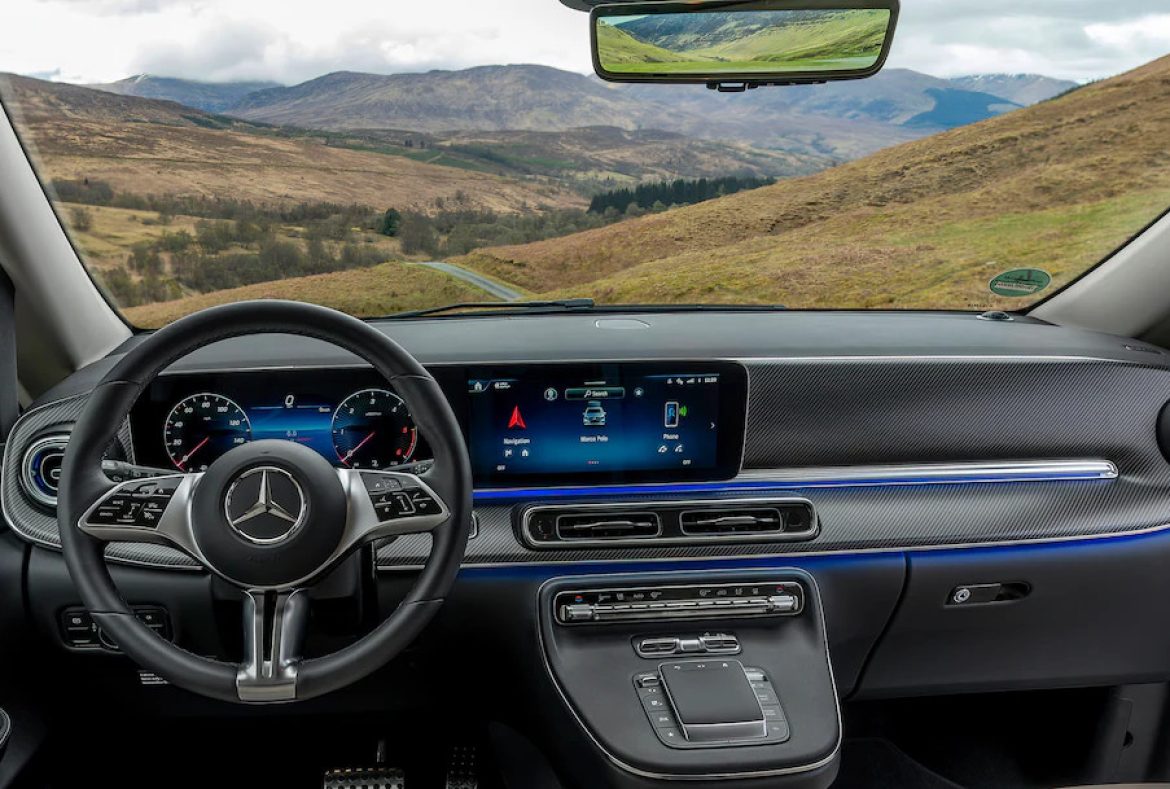 Mercedes Classe V Marco Polo, postazione di guida