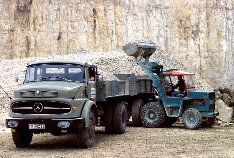 Mercedes-Benz Lastwagen-Premiere am 5. März 1959: Welterfolg mit kurzer Haube

Mercedes-Benz truck premiere on 5 March 1959: Global success with a short nose
