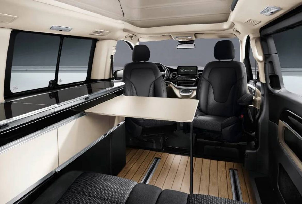 Mercedes Marco Polo, interni - 01