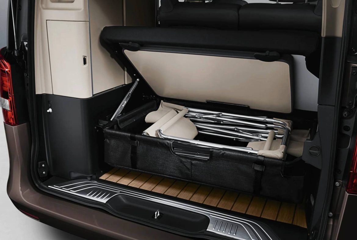 Mercedes Marco Polo, interni - 09