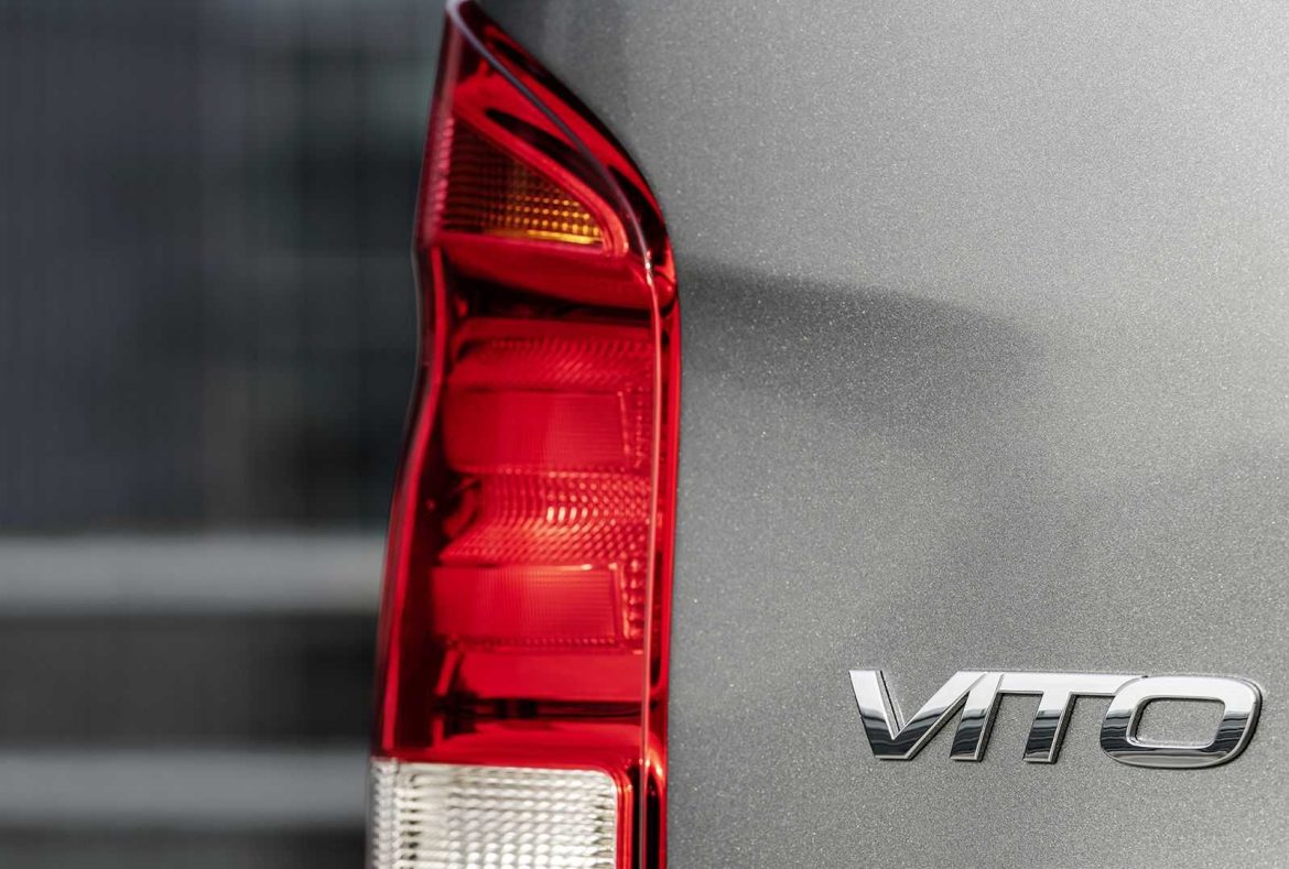 Mercedes Vito Furgone, dettaglio luce posteriore - 21