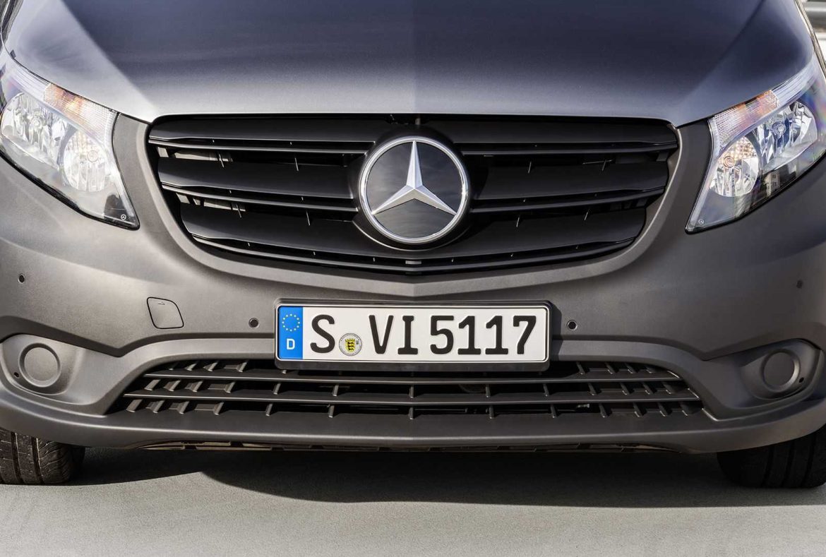 Mercedes Vito Furgone, mascherina anteriore - 20