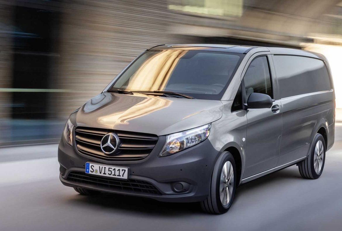 Mercedes Vito Furgone, tre quarti frontale - 11