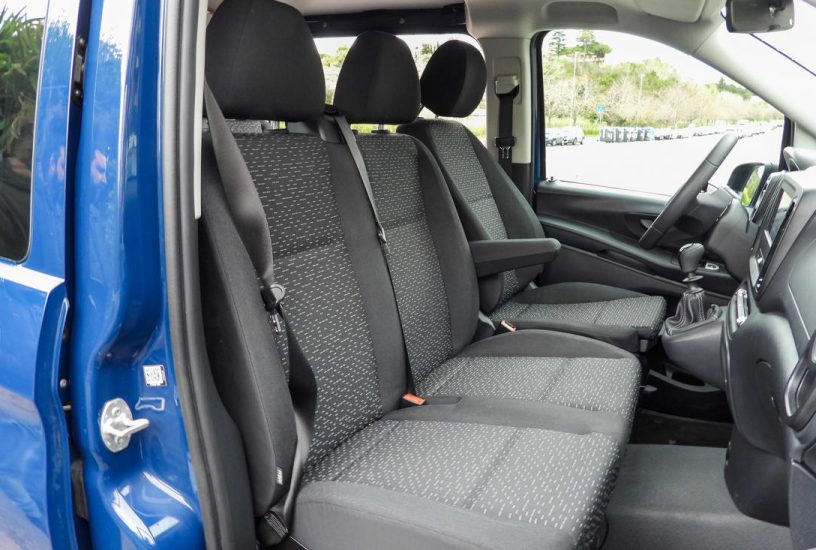 Mercedes Vito Mixto 114 CDI Long sedute anteriori-10
