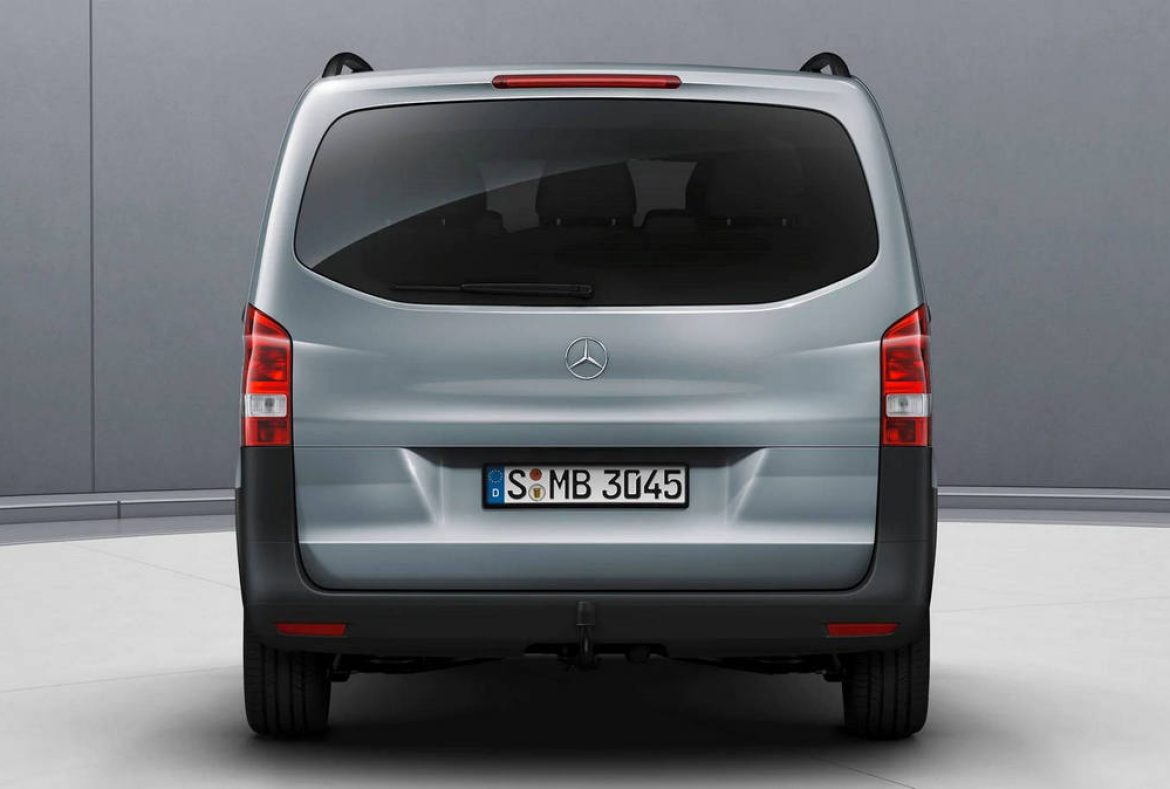 Mercedes Vito Mixto, posteriore