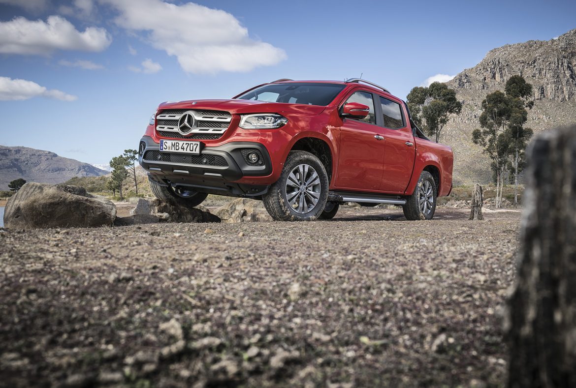 Mercedes Benz Classe X rosso