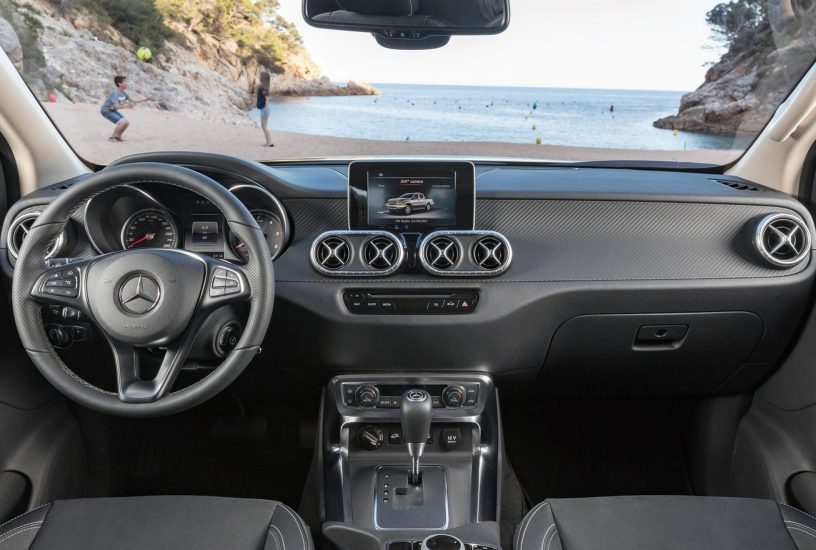 mercedes-classe-x-interni