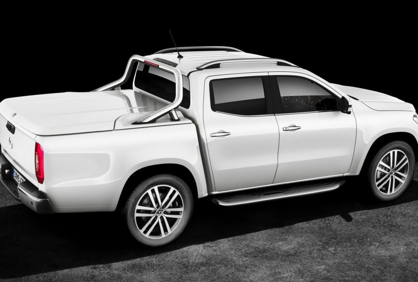 mercedes-classe-x-tre-quarti-posteriore-3