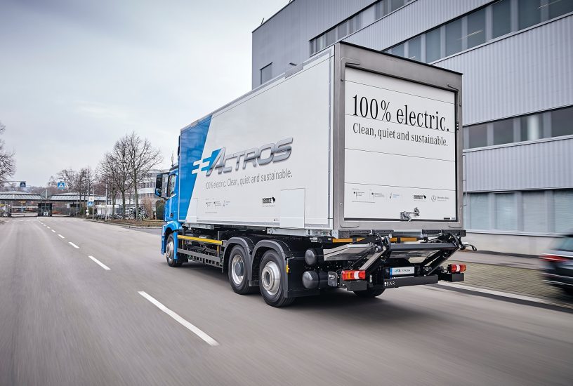 Vollelektrische Mercedes-Benz Lkw für den schweren Verteilerverkehr: Nachhaltig, vollelektrisch und leise: Mercedes-Benz eActros geht 2018 in den Kundeneinsatz