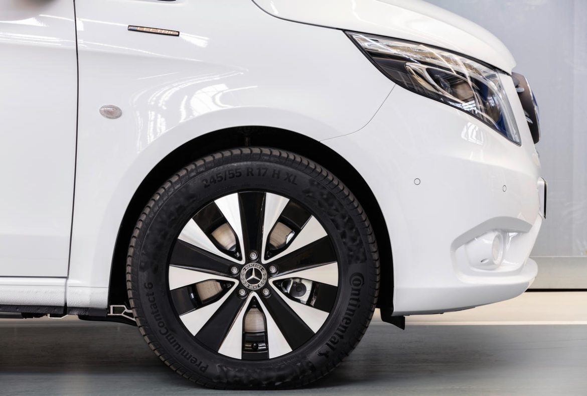 Mercedes eVito Tourer Elettrico, dettaglio ruota e cerchi - 13