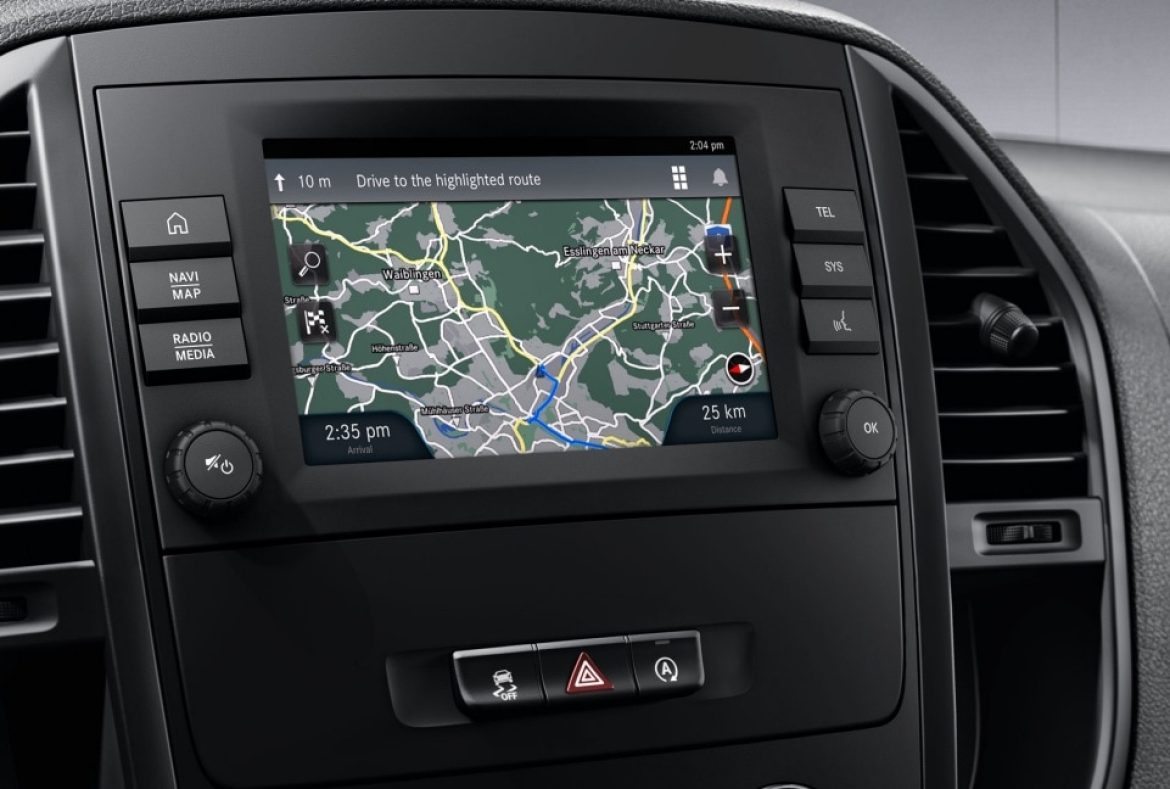 Mercedes eVito elettrico, cruscotto - 01