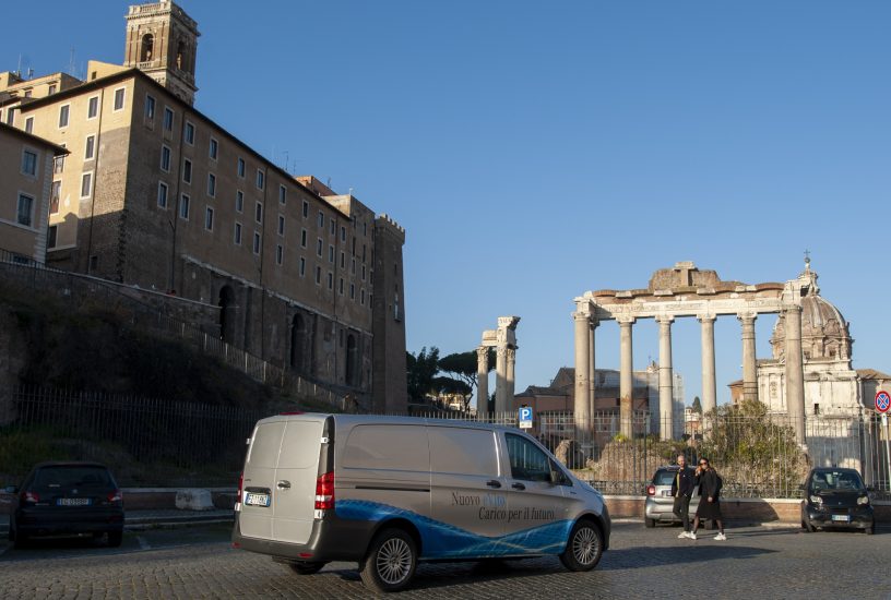 Mercedes eVito tre quarti posteriore 4